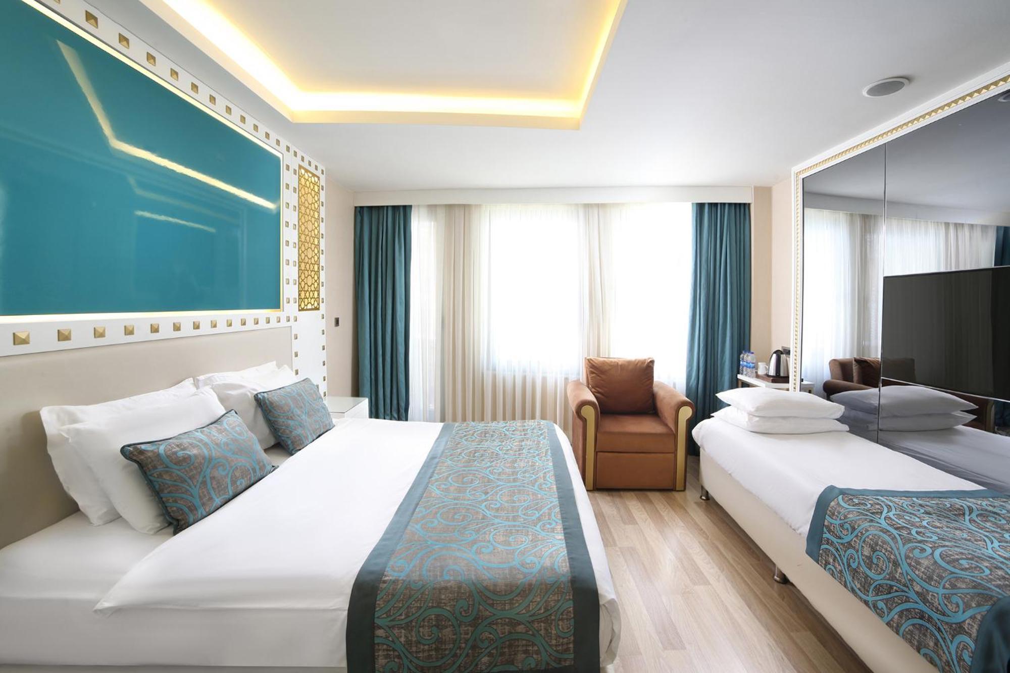 Great Fortune Hotel & Spa Istanbul Luaran gambar A room at the hotel