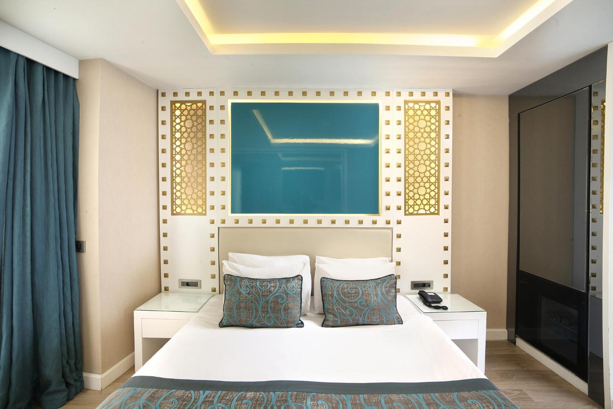 Great Fortune Hotel & Spa Istanbul Luaran gambar A bedroom at the hotel